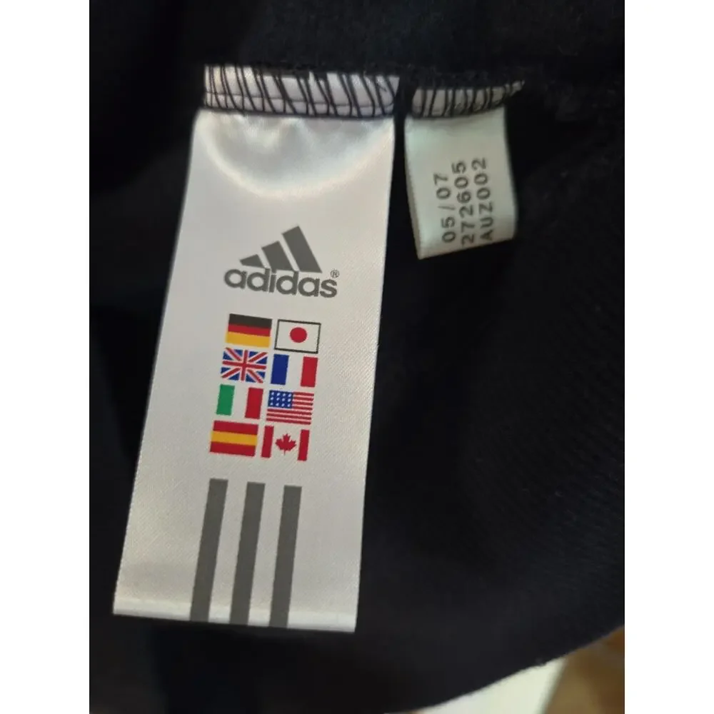 adidas smoke free
